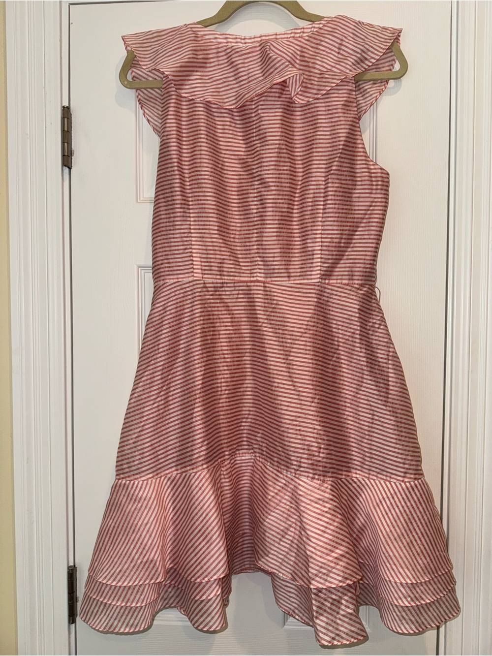 Gianni Bini Peach/Pink Stripe Ruffle Midi Dress Flutter Sleeve Size 10 Wedding - Picture 6 of 9